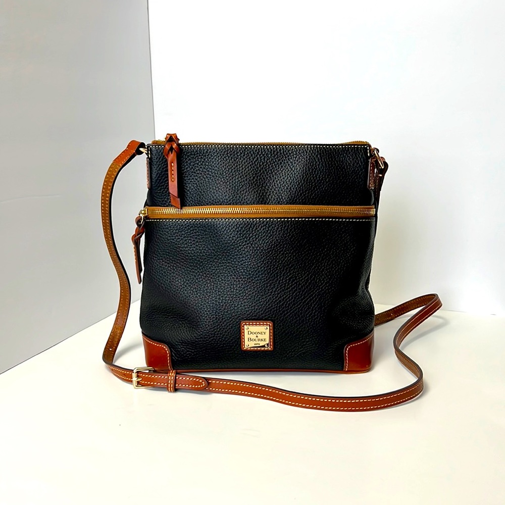 Dooney & Bourke Pebble Leather Large Crossbody/Shoulder Bag